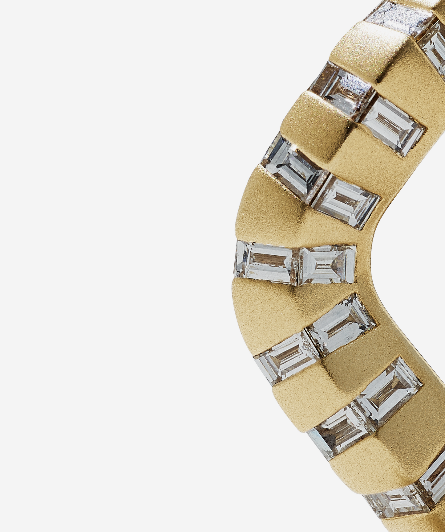Nemes Diamond Cuff